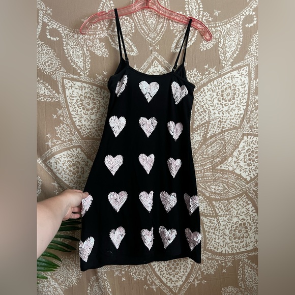 Her Pony BREAKING HEARTS EMBELLISHED MINI DRESS - BLACK - Picture 7 of 7